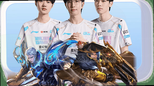 1. 安全为先,平安相伴 2. 警惕风险,守护安全 3. 安全第一,防范未然 4. 关注安全,珍惜生命